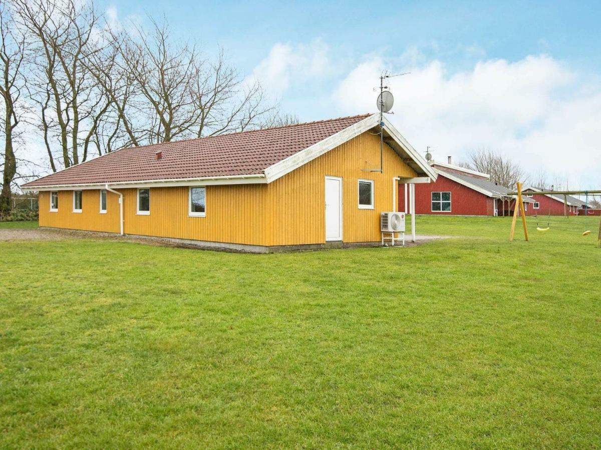 12 Person Holiday Home In Nordborg Extérieur photo
